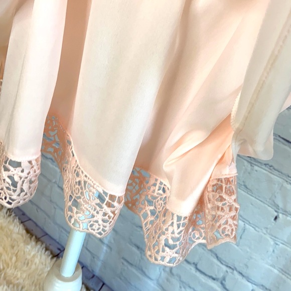 H&M Pink Lace Detailed Dress - Picture 8 of 9